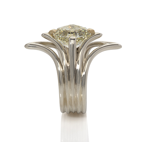 Vicky Forrester contemporary jewellery