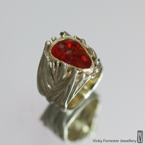 Vicky Forrester contemporary jewellery