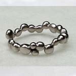 The Rings Collection: Vicky Forrester is a designer jewellery maker of contemporary bespoke jewellery. 